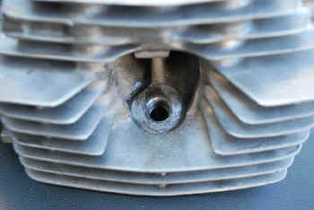 aa-382-1.JPG (91395 バイト)